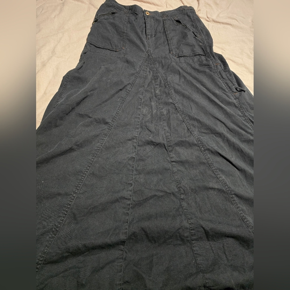 Vintage Black Maxi Cargo Skirt - Picture 5 of 9